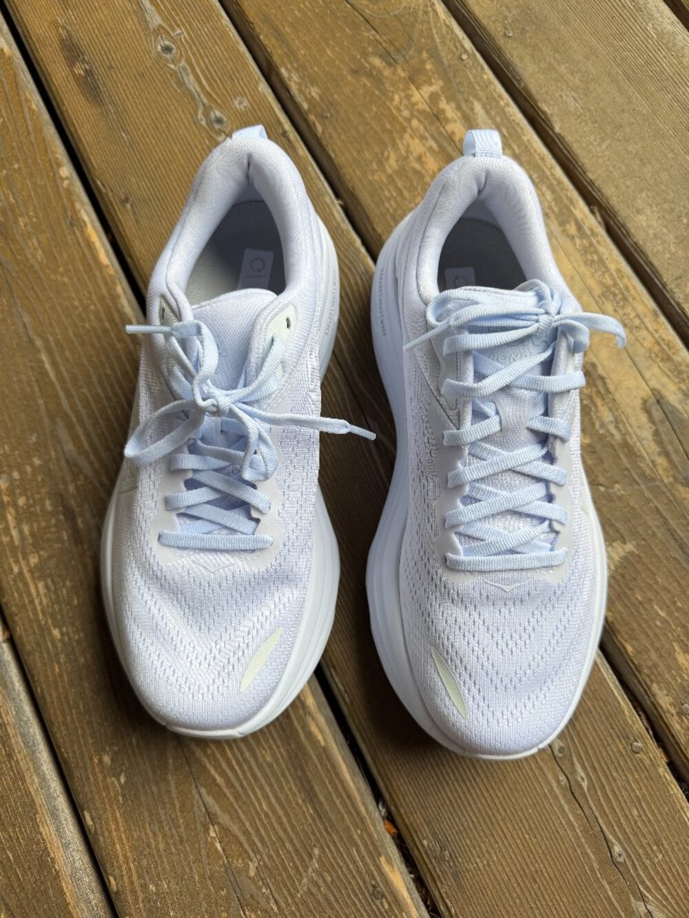 NWOT Hoka Bondi 8 White Lace Up Running Sneakers in Women's 8B